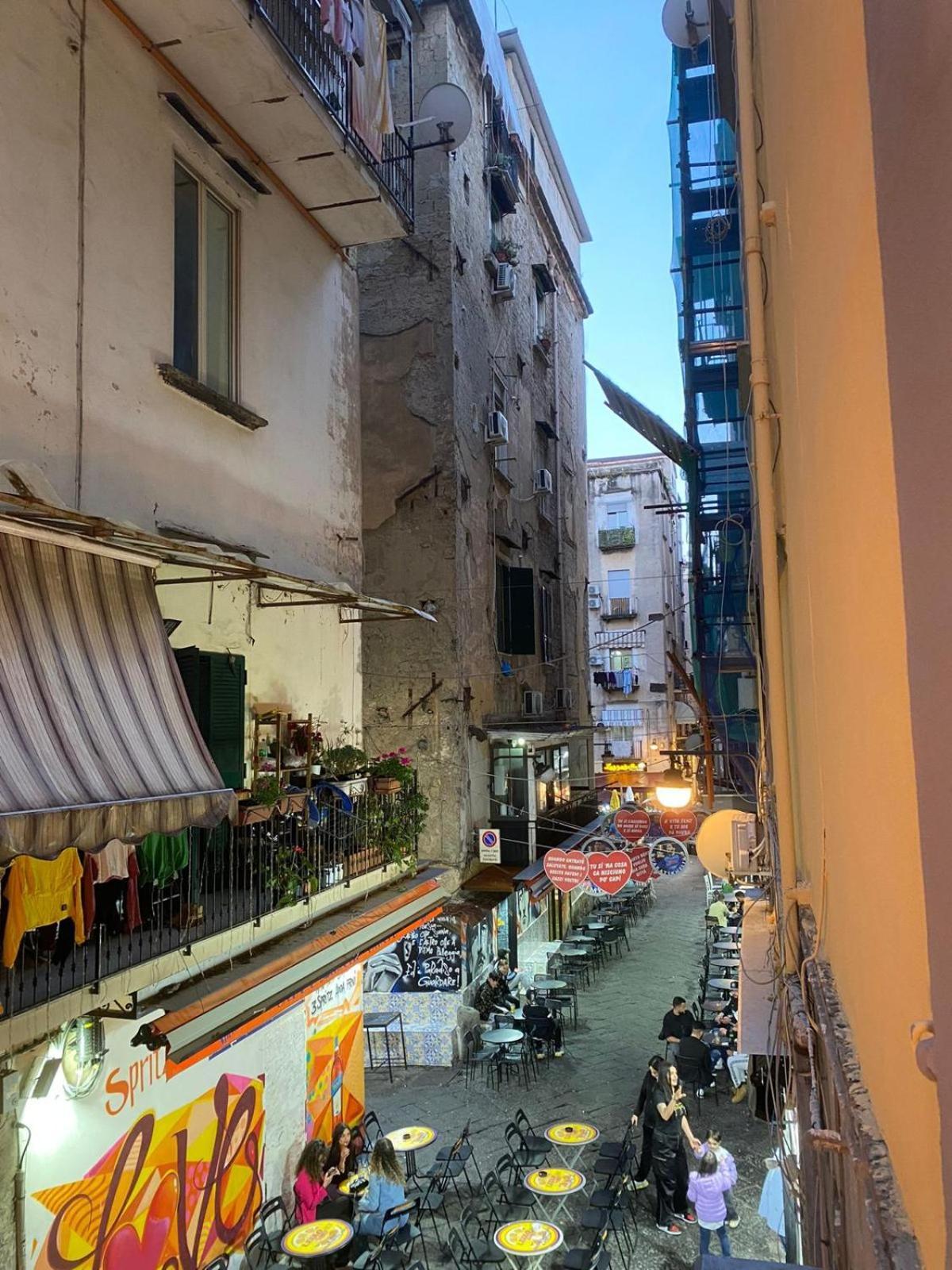 Appartement Tre Regine Napoli Extérieur photo
